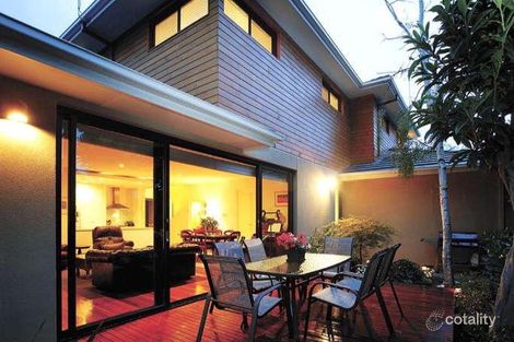 Property photo of 2/4 Laburnum Court Brighton VIC 3186