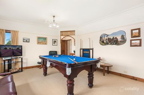 Property photo of 17 Burdekin Road Highton VIC 3216