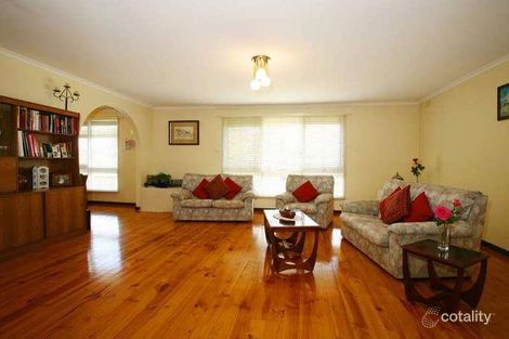 Property photo of 12 Gauntlet Avenue Glen Waverley VIC 3150