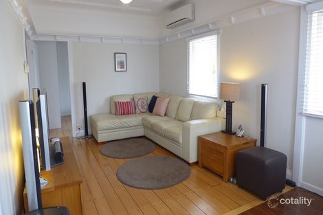 Property photo of 22 Blaxland Street Milton QLD 4064