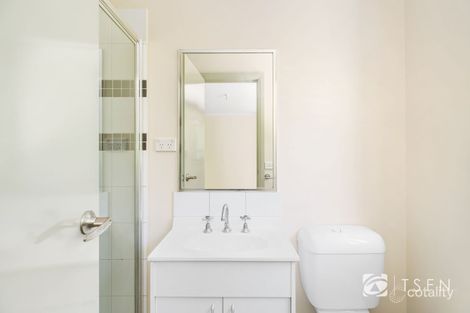 Property photo of 21 Crusoe Road Kangaroo Flat VIC 3555