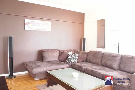 Property photo of 8 Yuruga Avenue Doonside NSW 2767