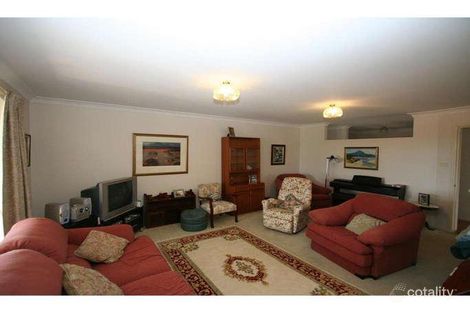 Property photo of 3 Bounty Avenue Lake Cathie NSW 2445