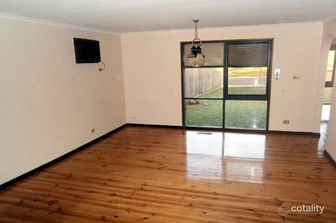 Property photo of 19 Chester Court Endeavour Hills VIC 3802