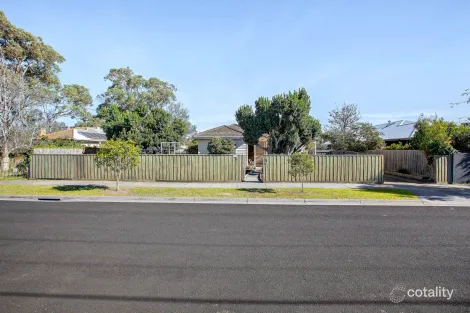 Property photo of 6 Monaco Avenue Bonbeach VIC 3196
