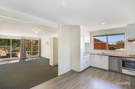 Property photo of 9 Eclipse Crescent Watsonia VIC 3087