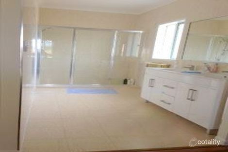 Property photo of 2 Fred Pham Crescent Doolandella QLD 4077