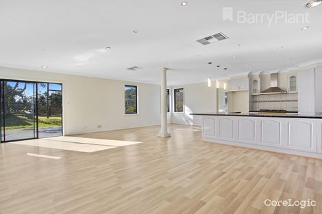 Property photo of 123 Holm Park Road Beaconsfield VIC 3807