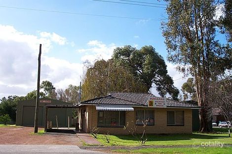 3205 Jacoby St, Mundaring, WA 6073