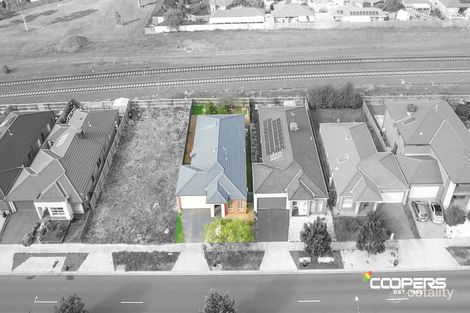 Property photo of 53 James Melrose Drive Brookfield VIC 3338