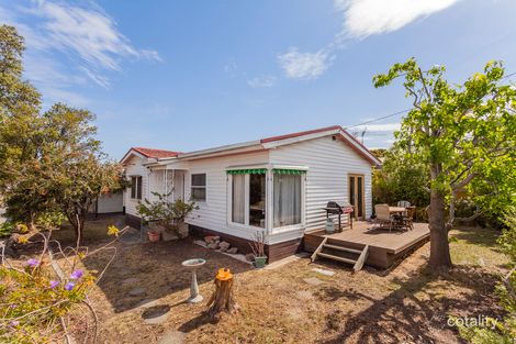 Property photo of 13 Langibanool Avenue Hamlyn Heights VIC 3215