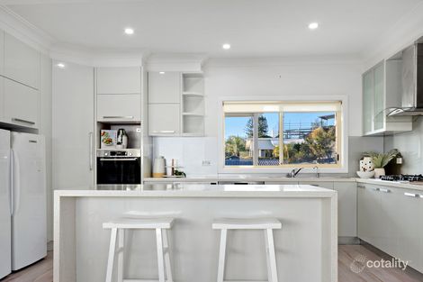 Property photo of 32 Alison Street Redhead NSW 2290