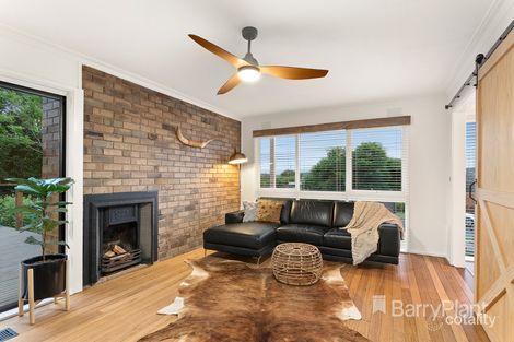 Property photo of 43 Roseman Road Chirnside Park VIC 3116