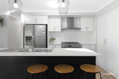 Property photo of 63 Barlow Street Cranley QLD 4350