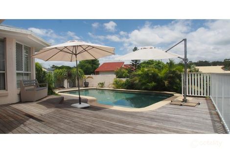 8 Arnold Palmer Dr, Parkwood, QLD 4214