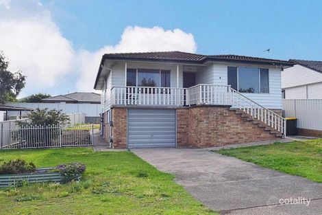 Property photo of 4 Beauford Avenue Maryland NSW 2287