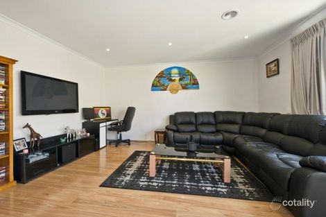 Property photo of 11 Twist Walk Doreen VIC 3754
