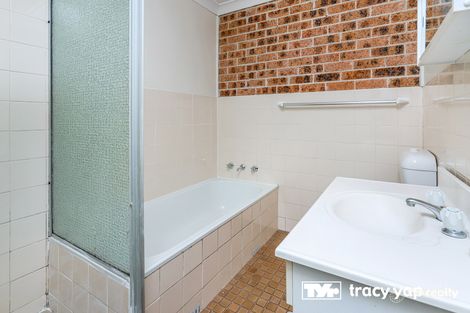 Property photo of 2/4-10 Quarry Road Dundas Valley NSW 2117