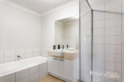 Property photo of 153 Spriggs Drive Croydon VIC 3136