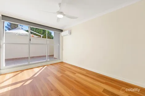 Property photo of 3/3575-3585 Main Beach Parade Main Beach QLD 4217