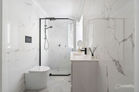 Property photo of 27 Tedder Avenue Main Beach QLD 4217