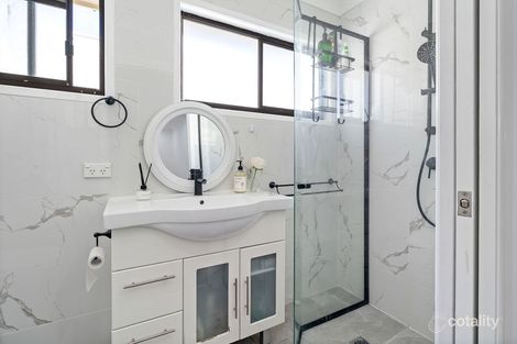 Property photo of 27 Tedder Avenue Main Beach QLD 4217