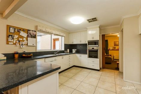 Property photo of 2 Lemin Avenue Rutherglen VIC 3685