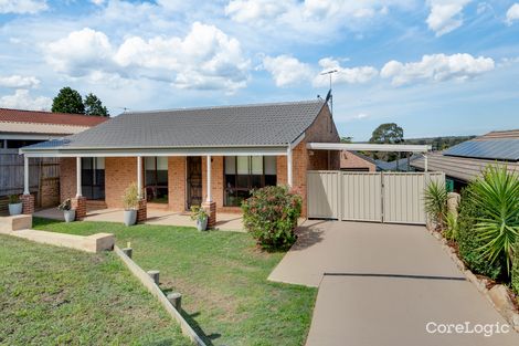 Property photo of 27 Archibald Crescent Rosemeadow NSW 2560