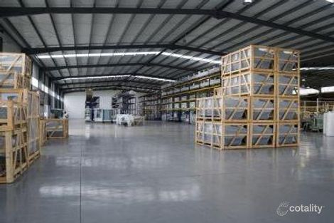 8 Commercial Dr, Thomastown, VIC 3074