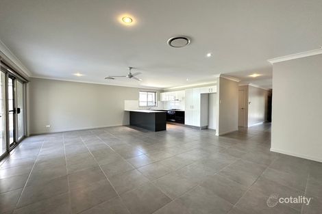 Property photo of 141 Sunningdale Circuit Medowie NSW 2318