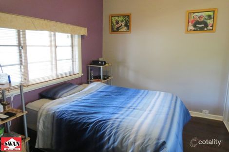 Property photo of 17 Hackett Street Bellevue WA 6056
