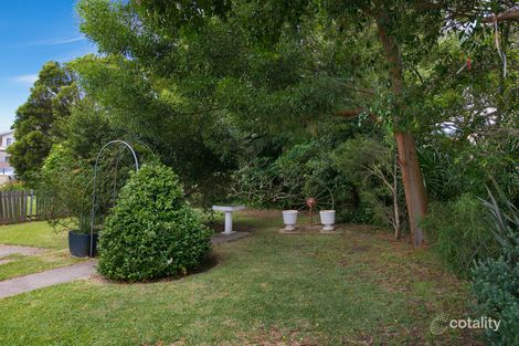 Property photo of 19 Raymond Road Thirroul NSW 2515