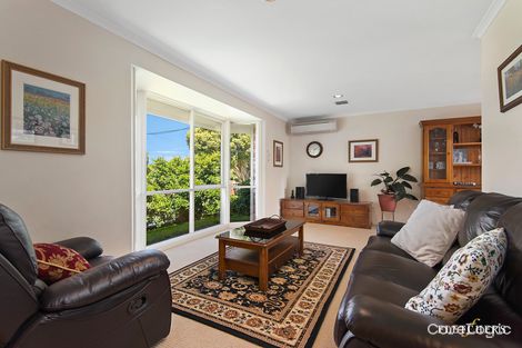 Property photo of 2 Gurrnoong Court Box Hill South VIC 3128
