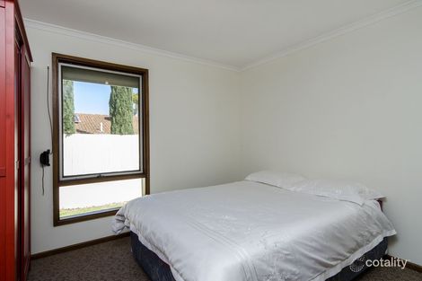 Property photo of 13 Hagen Crescent Hackham West SA 5163