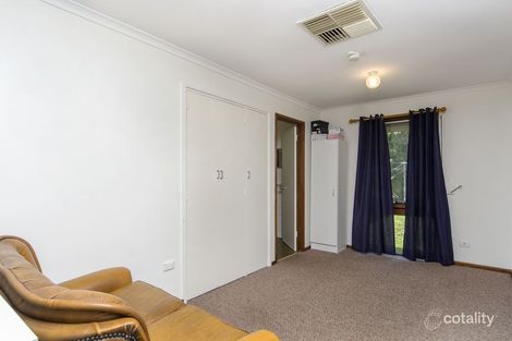 Property photo of 13 Hagen Crescent Hackham West SA 5163