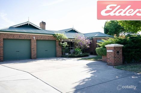Property photo of 14 Mashie Way West Wodonga VIC 3690