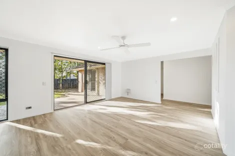 Property photo of 32 Diamond Avenue Kallangur QLD 4503