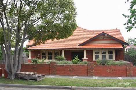 18 Inverness Way, Balwyn North, VIC 3104