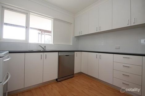 Property photo of 12 Hillbar Rise Karabar NSW 2620