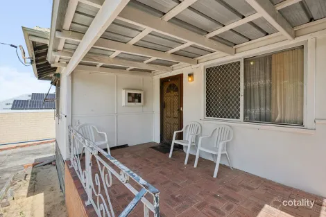 Property photo of 16 Harriott Street Willagee WA 6156