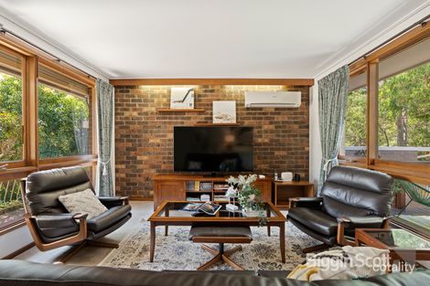 Property photo of 24 Crosby Drive Glen Waverley VIC 3150