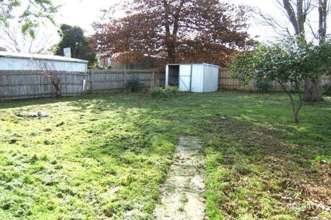Property photo of 24 Princes Highway Pakenham VIC 3810