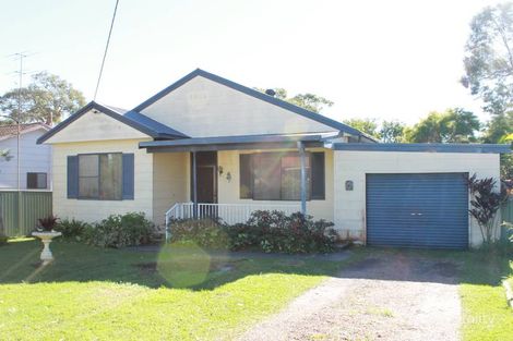 13 Inderan Ave, Lake Haven, NSW 2263
