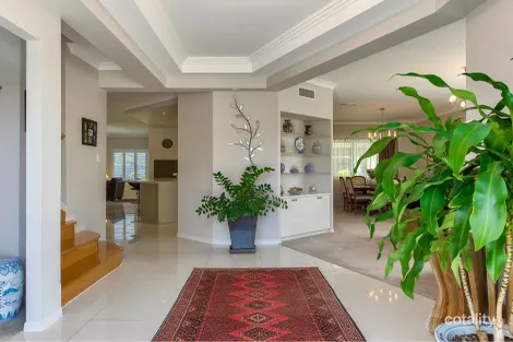 Property photo of 35 Apulia Place Bridgeman Downs QLD 4035