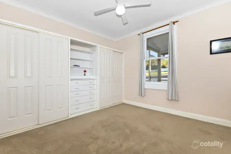 Property photo of 4 Taree Avenue Telarah NSW 2320