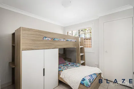 Property photo of 10 Pipet Place Hinchinbrook NSW 2168