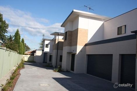 2/37 Martin St, Warners Bay, NSW 2282