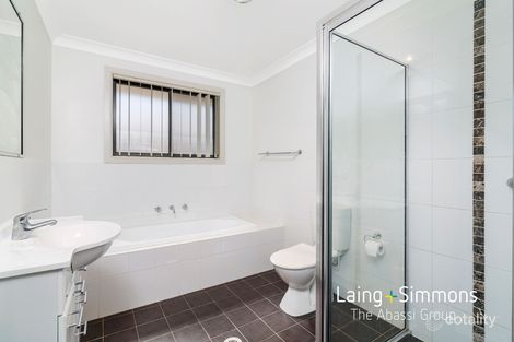 Property photo of 14 Dunlop Avenue Ropes Crossing NSW 2760