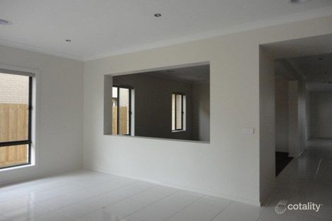 Property photo of 23 Sanctuary Lakes East Boulevard Point Cook VIC 3030