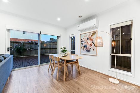 Property photo of 8 Dapple Crescent Clyde North VIC 3978